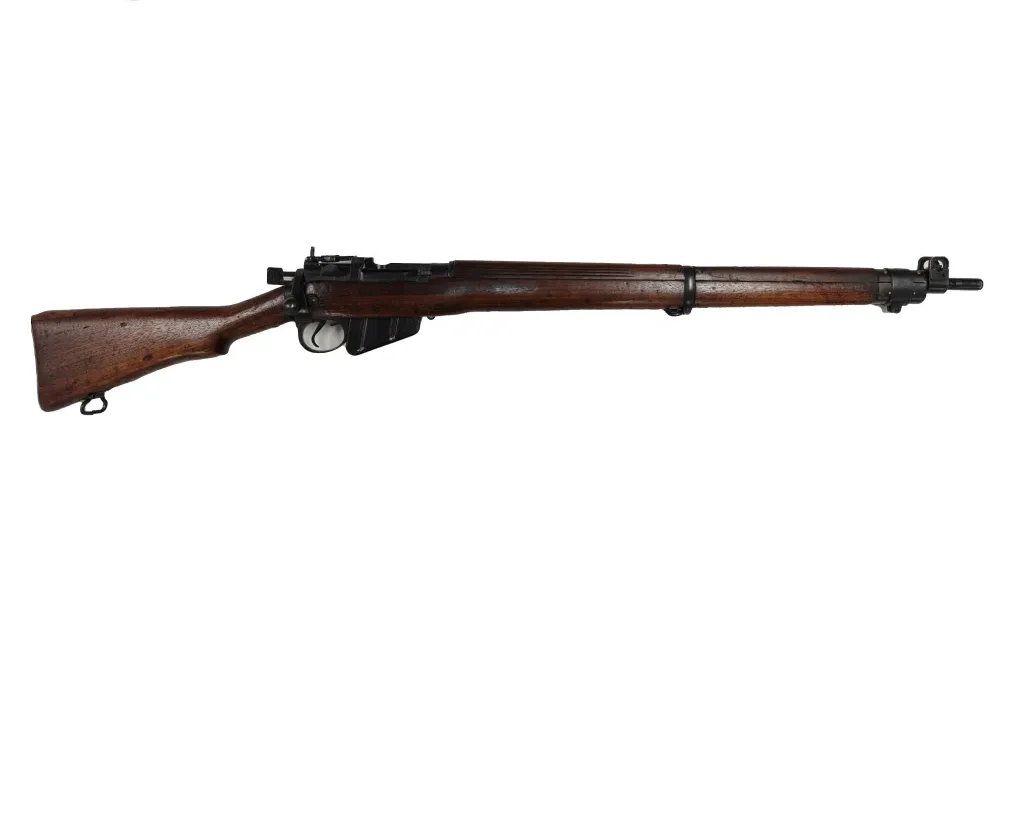 Lee-Enfield #4 MK1 1943 Savage production .303 British 25.2″ Excellent condition